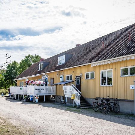 Ronneby Havscamping Hotel Listerby Ngoại thất bức ảnh